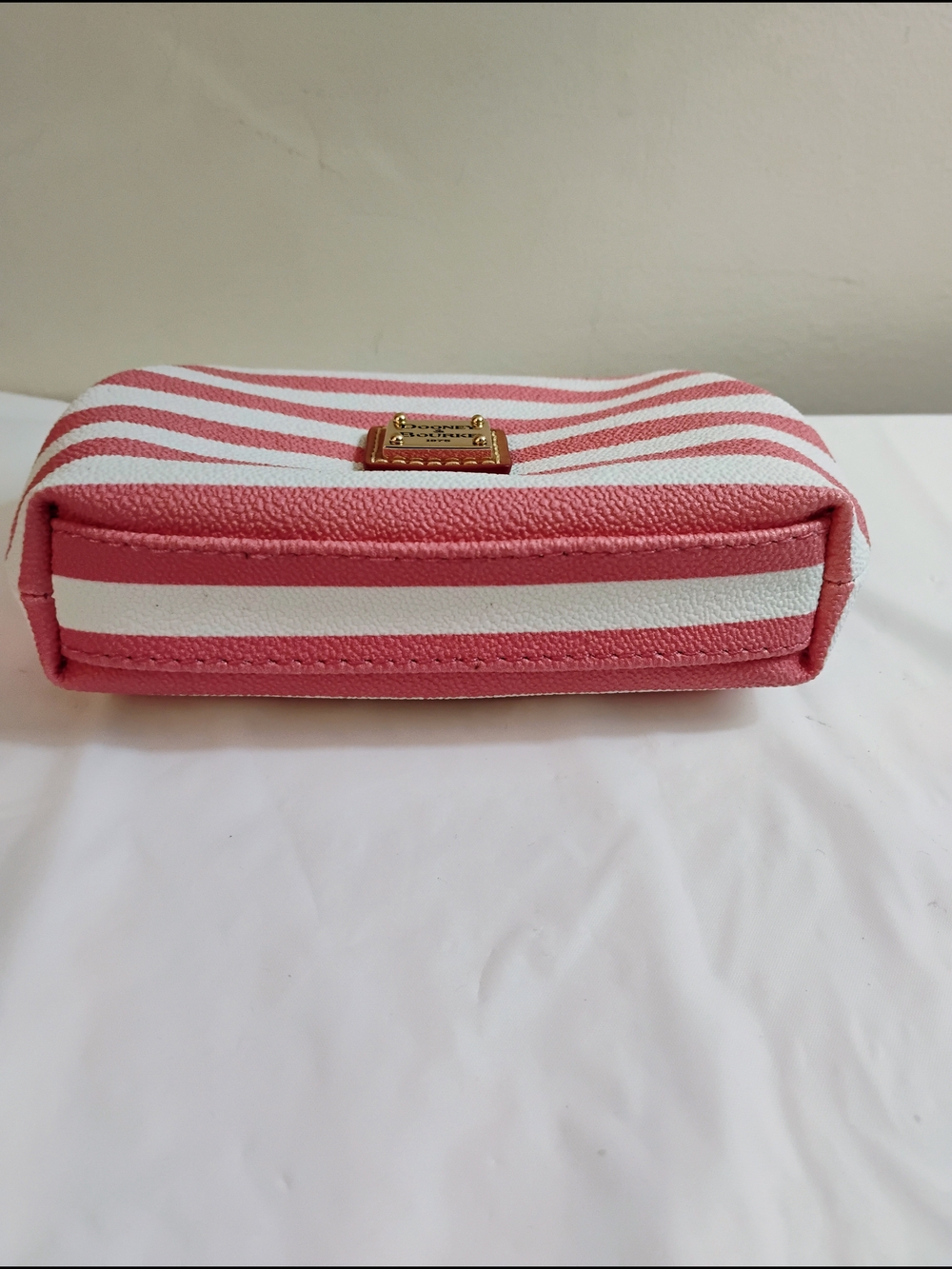 Dooney & Bourke Pink & White Striped Kiss-Lock Clutch - Picture 3 of 4